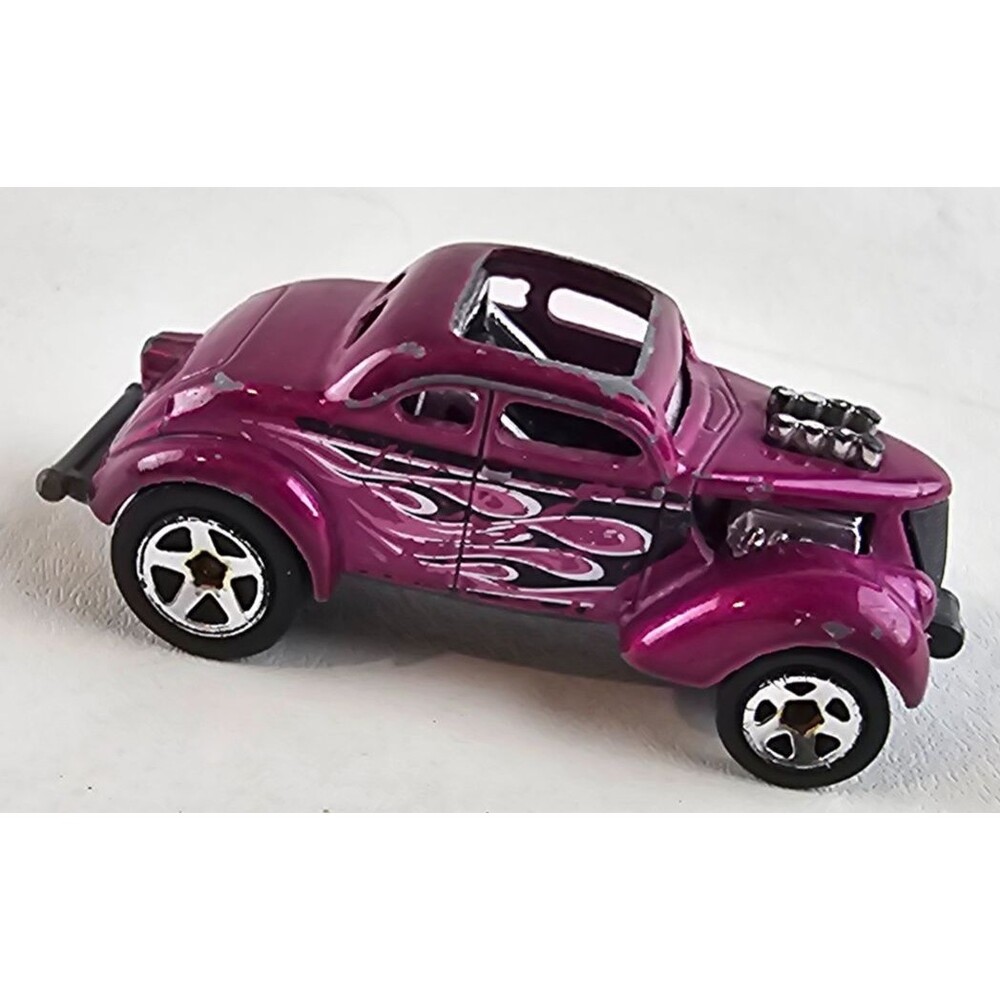 Maisto 1934 Ford Hot Rod Coupe Purple Flames Diecast Toy Car Loose